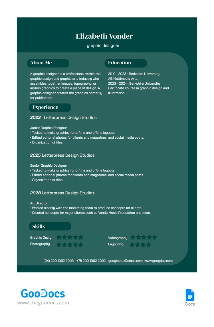 Curriculum Vitae Verde Scuro - free Google Docs Template - 10063522